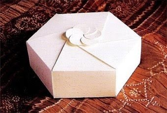 Коробочки для оформления подарка